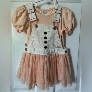 Cute dress from Tahari Girl